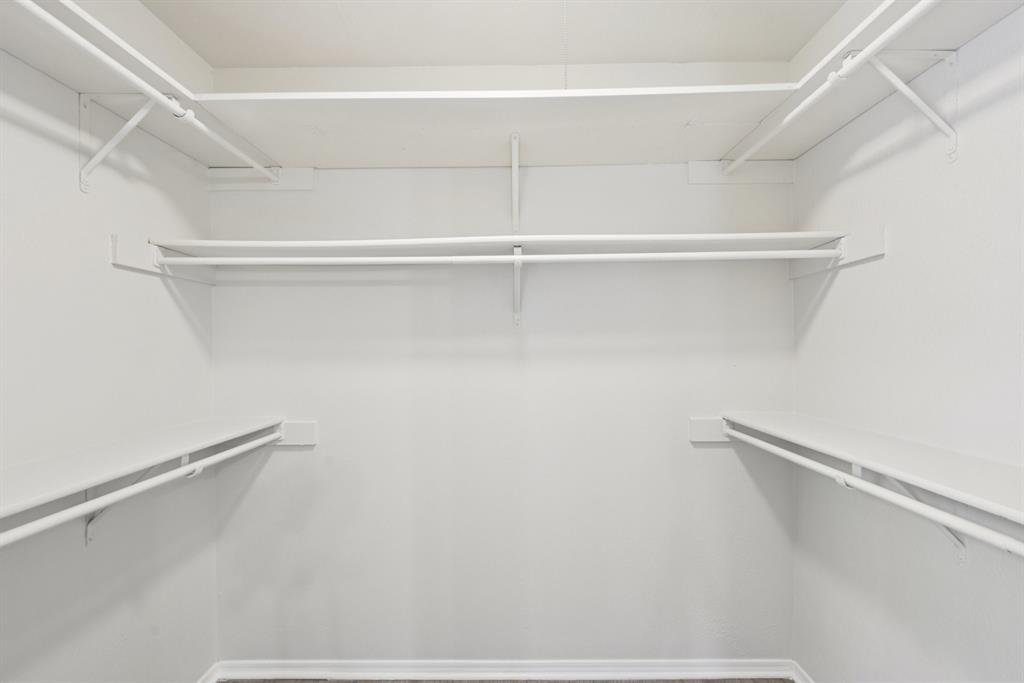 COLONY NO 27 - Residential