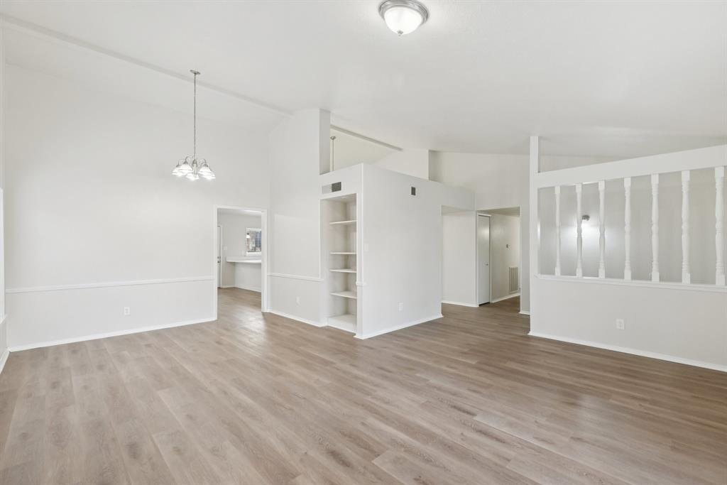 COLONY NO 27 - Residential