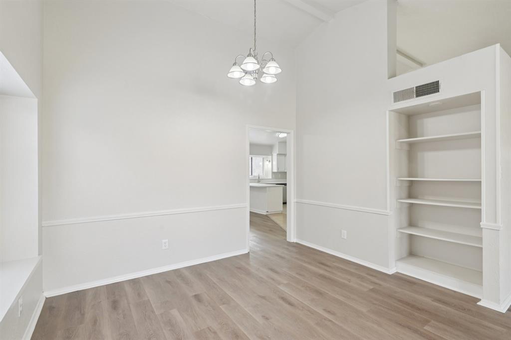 COLONY NO 27 - Residential