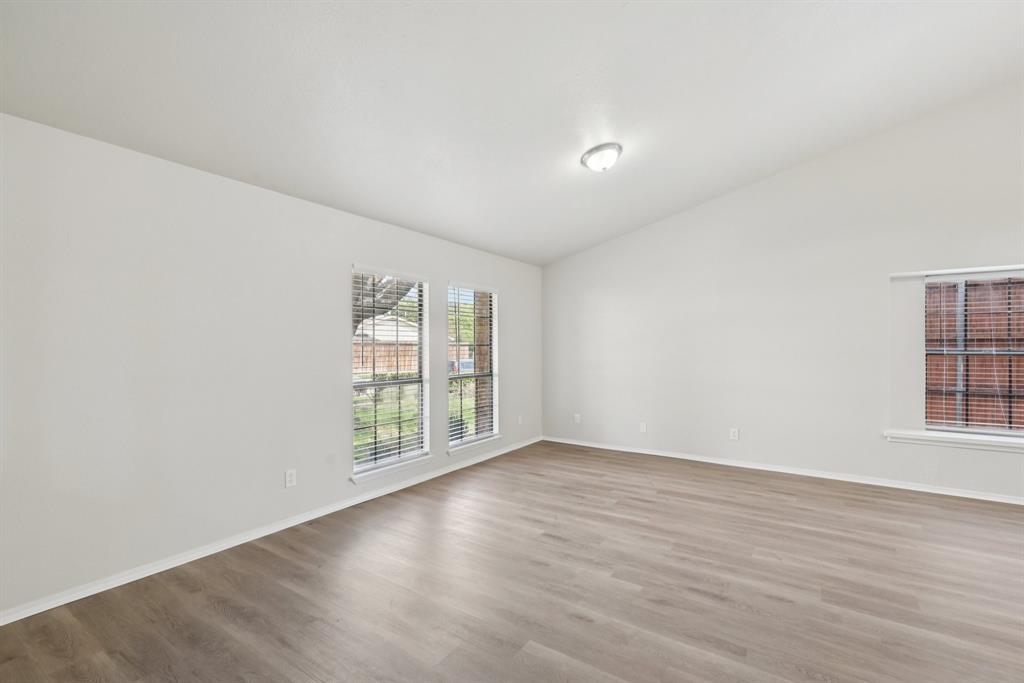 COLONY NO 27 - Residential