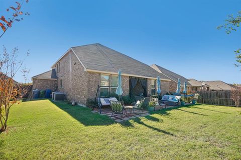 A home in Oak Point