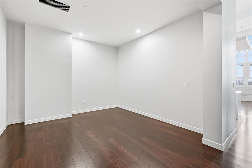 One Montgomery Plaza Residence Condo - Residential