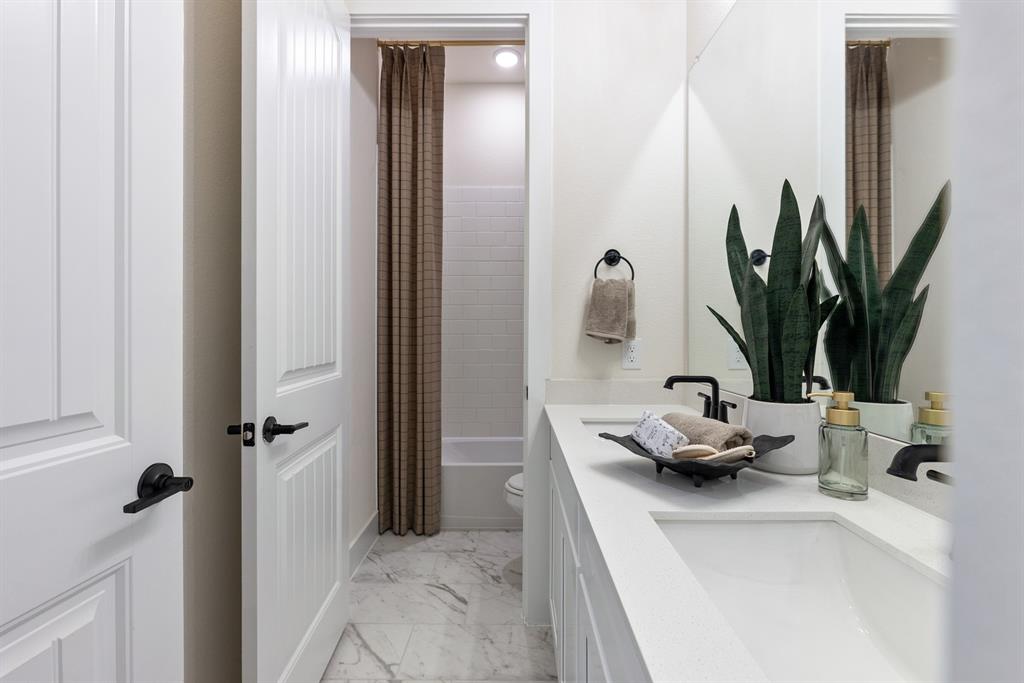 Tuscan Estates - Residential