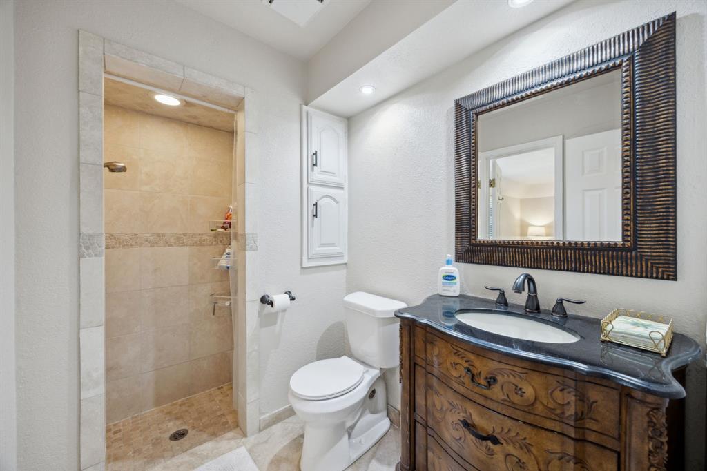 Hood TM Addition - Residential Lease