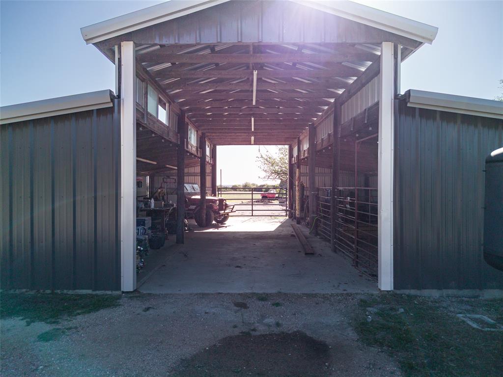 690 County Road 4707