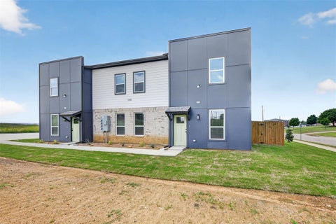 Photo of 10520 Tube Drive, Fort Worth, TX 76053 (MLS # 21422253)