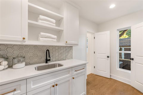 Tiny photo for 4541 Westway Avenue, Highland Park, TX 75205 (MLS # 21367395)
