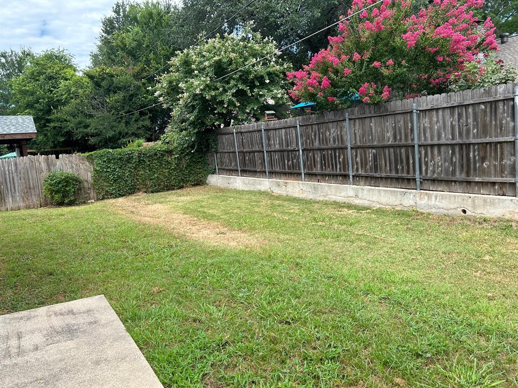 Oaks The Mansfield - Residential Lease