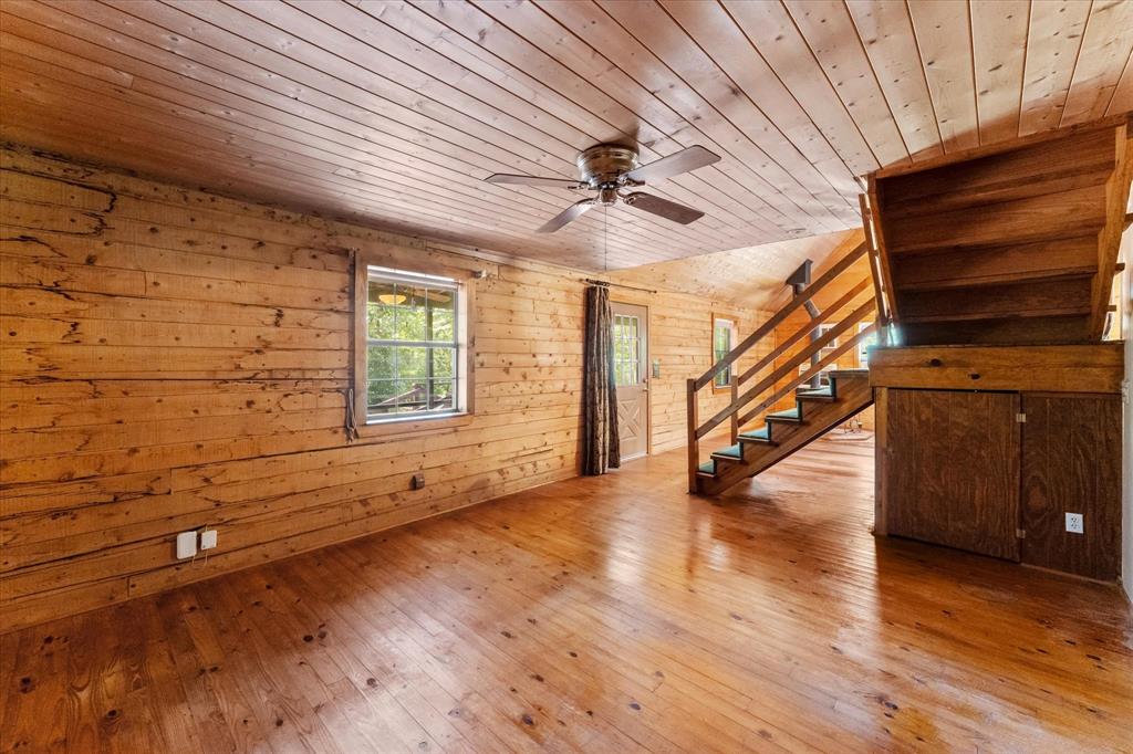 Horseshoe Bend - Residential