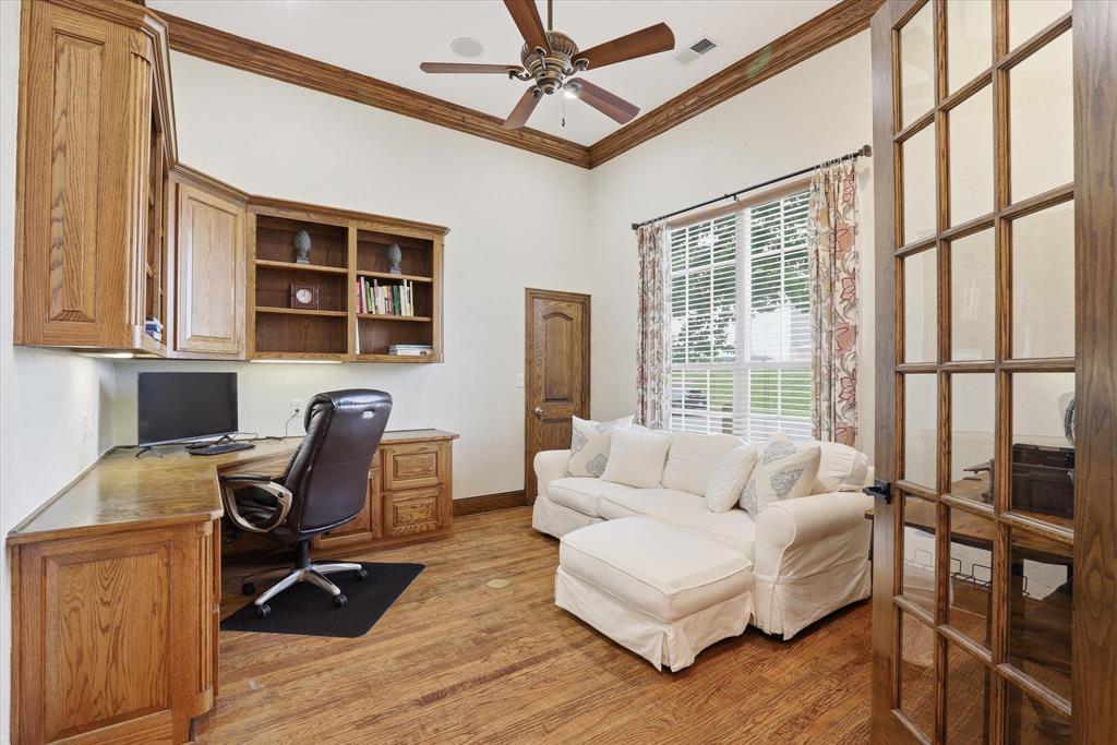 5832 Creek Crossing Lane