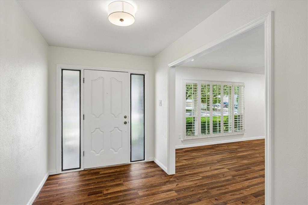 4113 Ridglea Country Club Drive