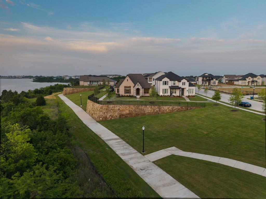 Lake Pk - Residential Lease