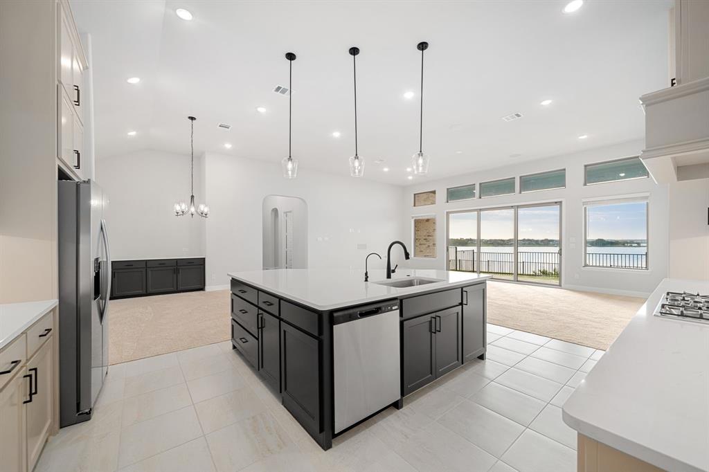 Lake Pk - Residential Lease