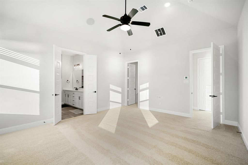 Lake Pk - Residential Lease