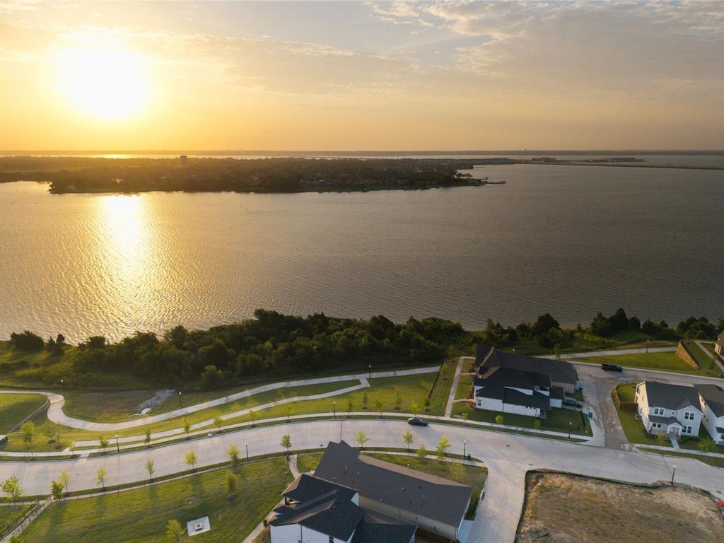 Lake Pk - Residential Lease