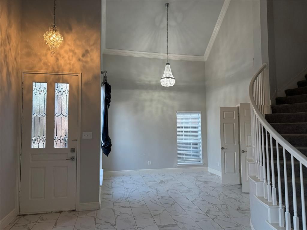 Photo of 8645 Mill Creek Road, Irving, TX 75063 (MLS # 21132645)