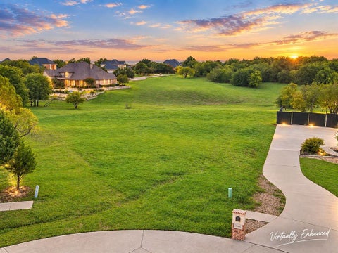 Photo of 1036 Lighthouse Court, Grand Prairie, TX 75104 (MLS # 21404185)