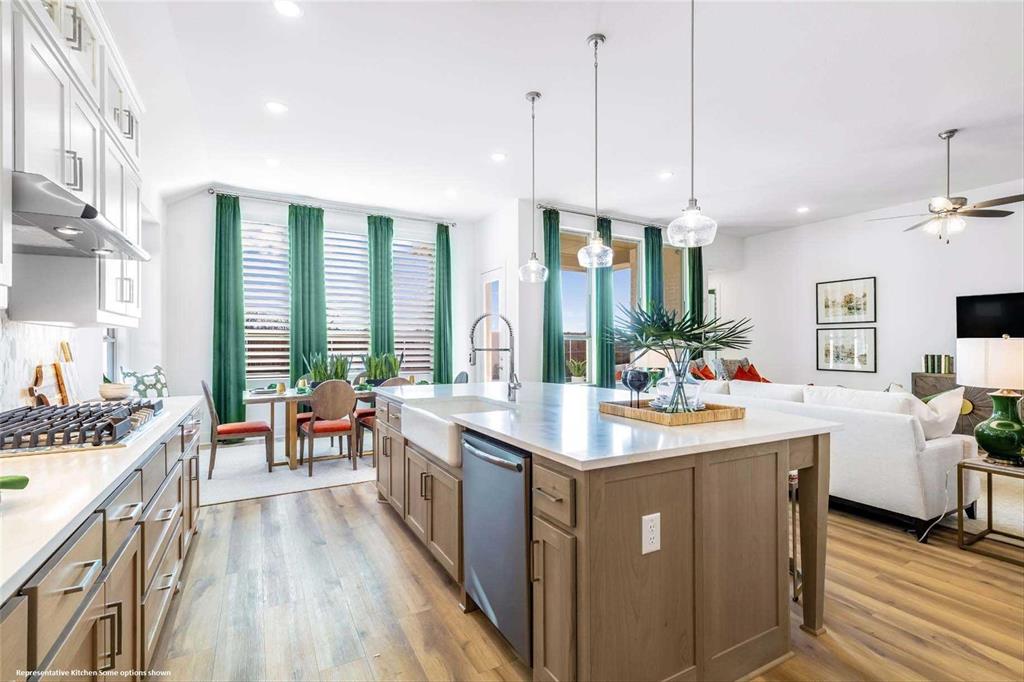 2807 Cedar Ridge