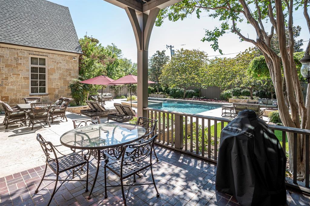 Cesco Rev - Residential