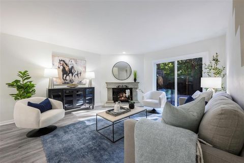Photo of 1614 Brentwood Drive, Irving, TX 75061 (MLS # 21076314)