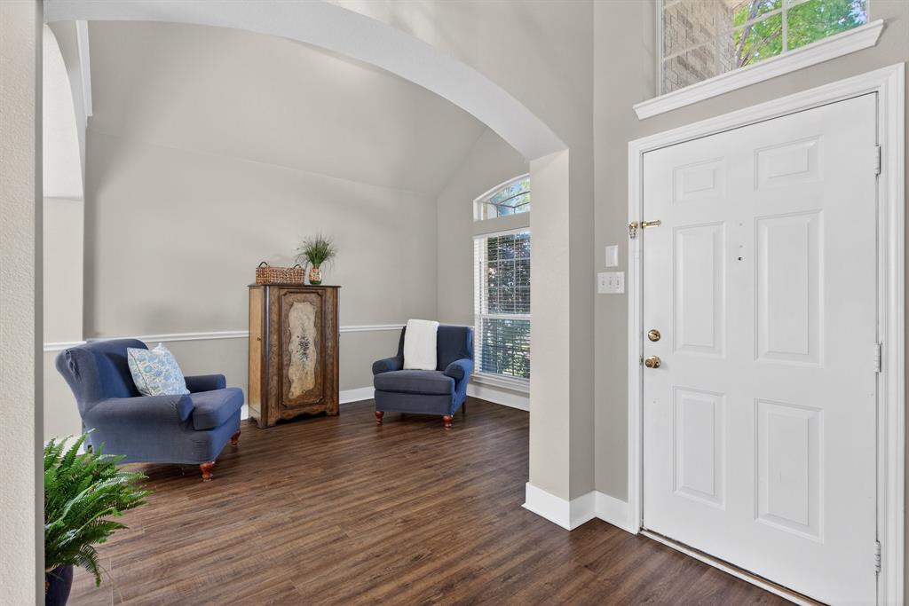 1137 Christopher Lane