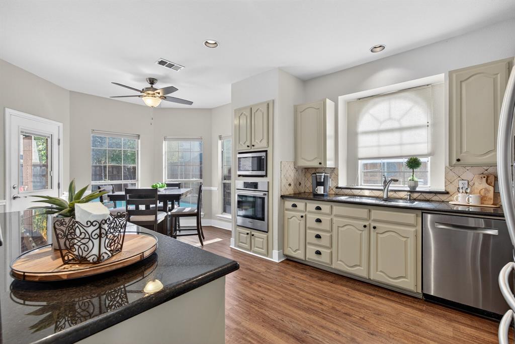 1137 Christopher Lane