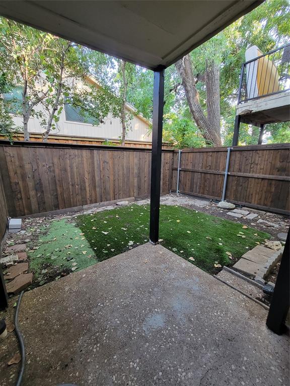 Oaks On The Lane Condo Ph 01 - Residential Lease