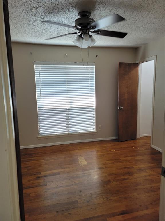 Oaks On The Lane Condo Ph 01 - Residential Lease