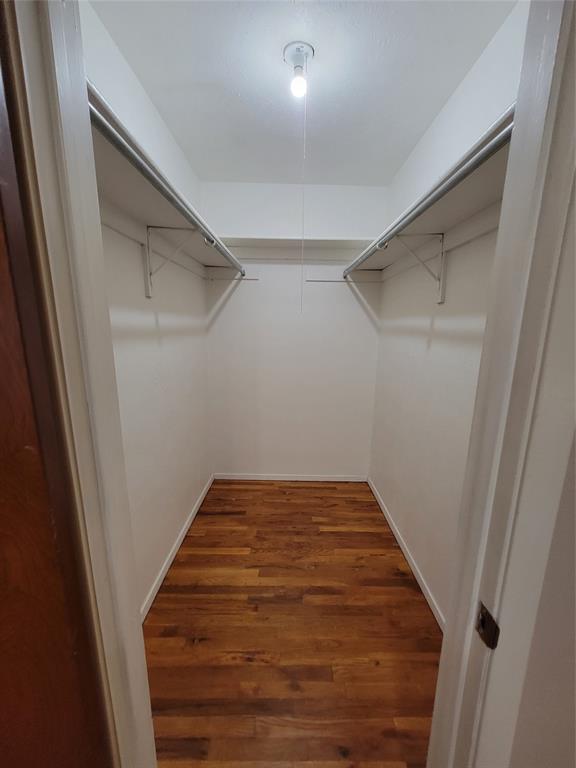 Oaks On The Lane Condo Ph 01 - Residential Lease