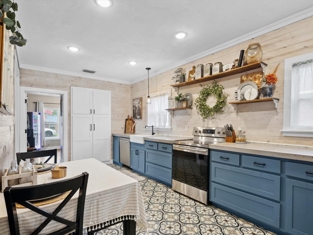 O T Maypearl-Rev - Residential