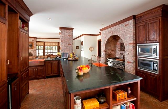 SHORE ACRES - Residential