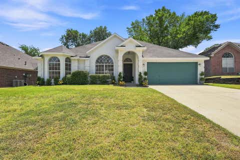 Photo of 902 Santa Cruz, Keller, TX 76248 (MLS # 21345927)