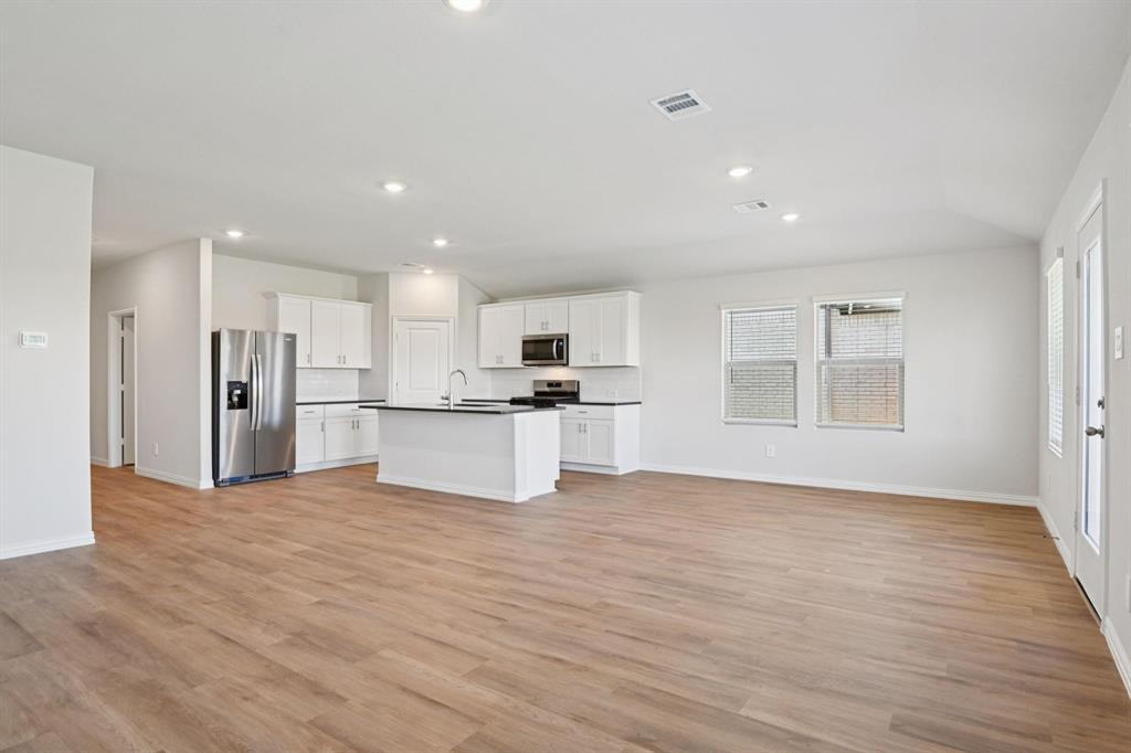 Lakehaven - Residential Lease