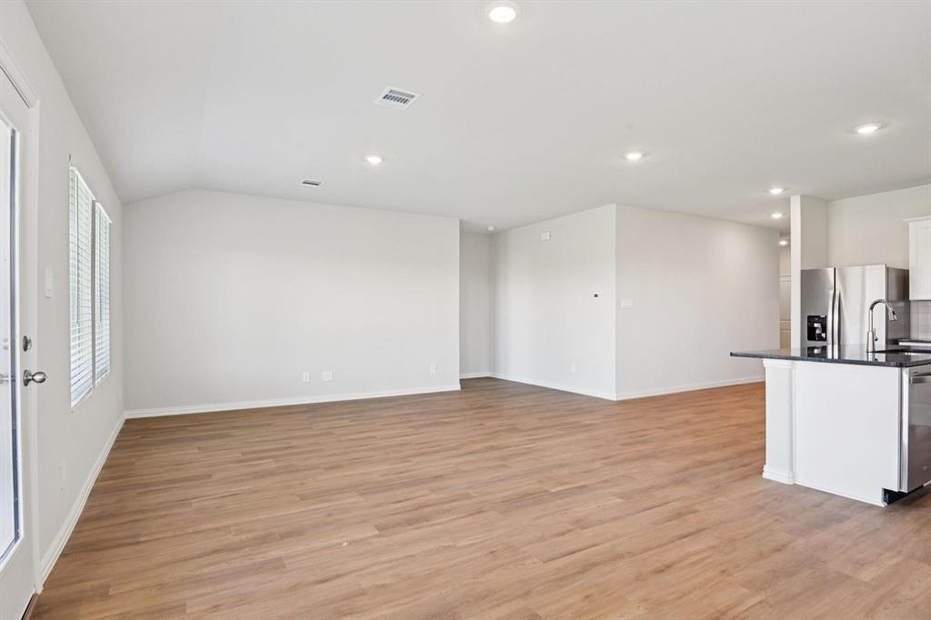 Lakehaven - Residential Lease