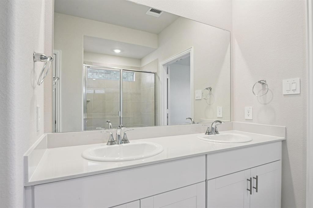 Lakehaven - Residential Lease