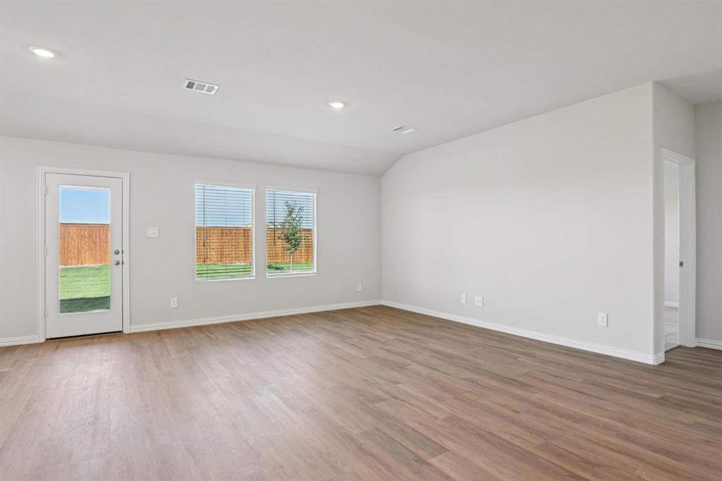 Lakehaven - Residential Lease