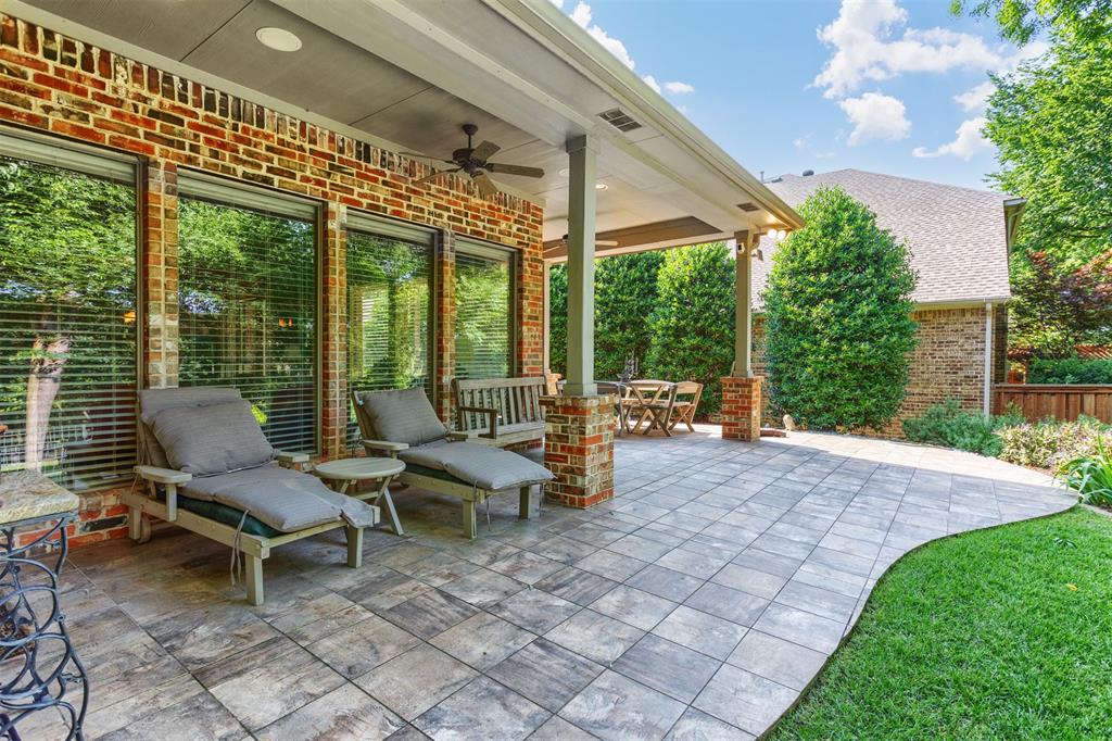 1401 Stoneoak Drive