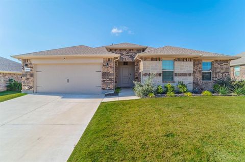 1249 Elmwood Drive Cedar Hill TX 75104