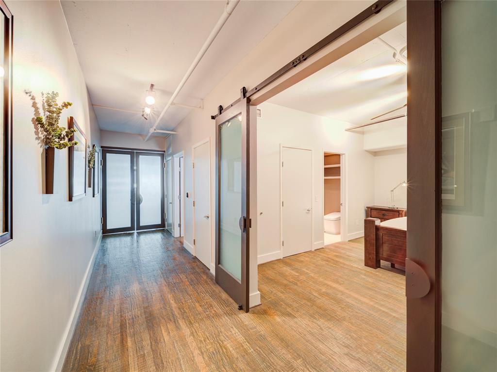 1999 Mckinney Avenue 804