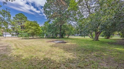 120 W Meyers Street Quinlan TX 75474