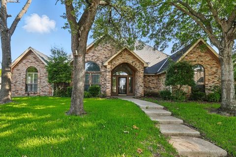 709 Trail Lake Drive Euless TX 76039