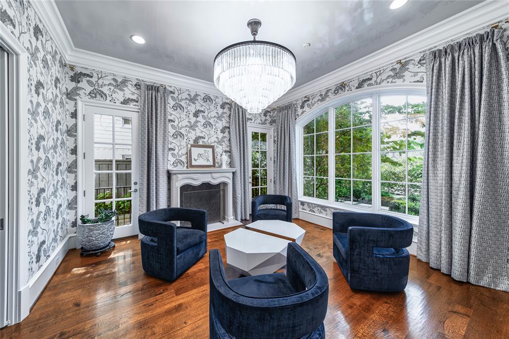 3548 Bryn Mawr