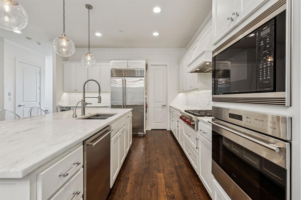3515 Normandy Avenue 1
