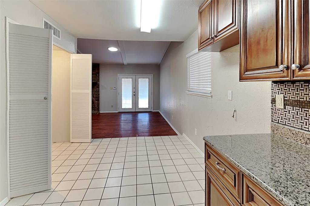 448 Woodway Drive