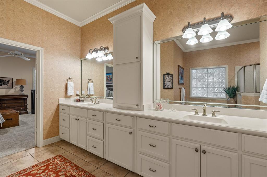 Three 17 River Oaks - Residential
