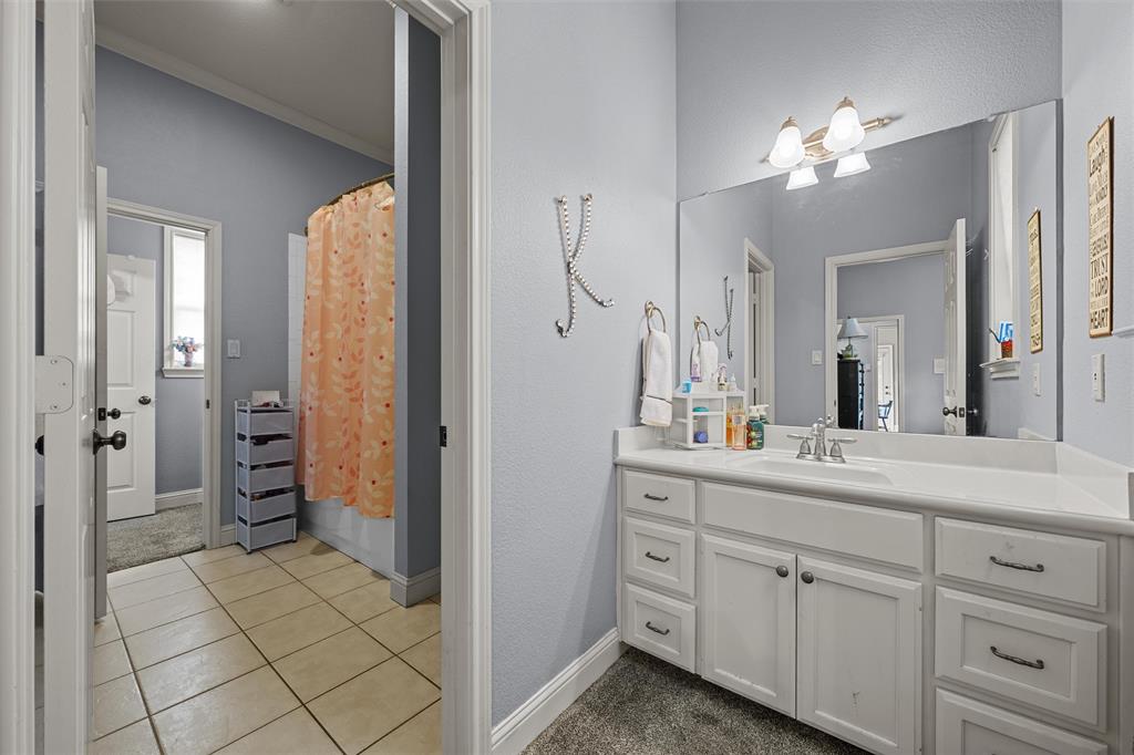 Three 17 River Oaks - Residential