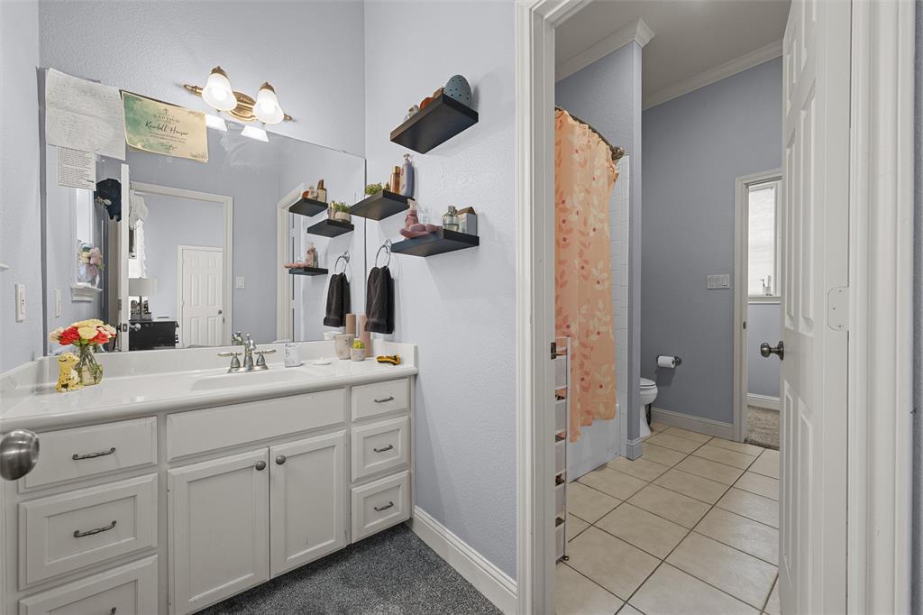 Three 17 River Oaks - Residential