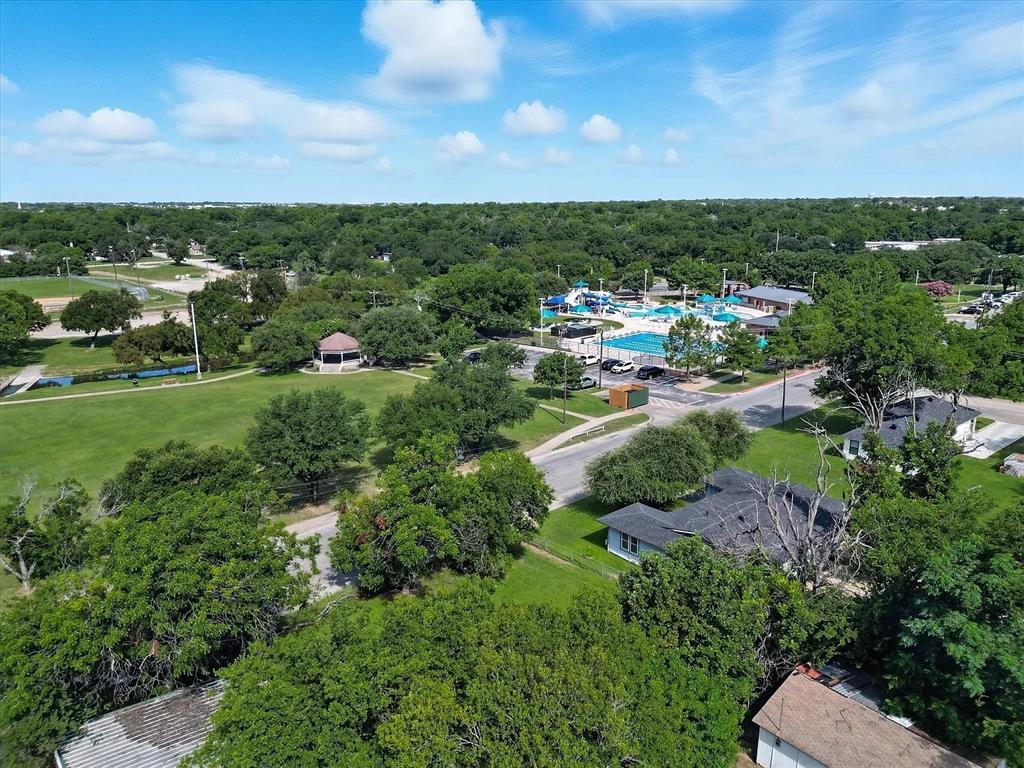 Original Cleburn - Land