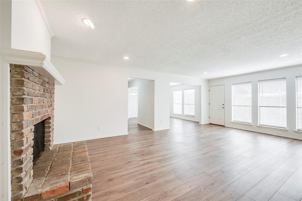 WHITE ROCK MEADOWS - Residential