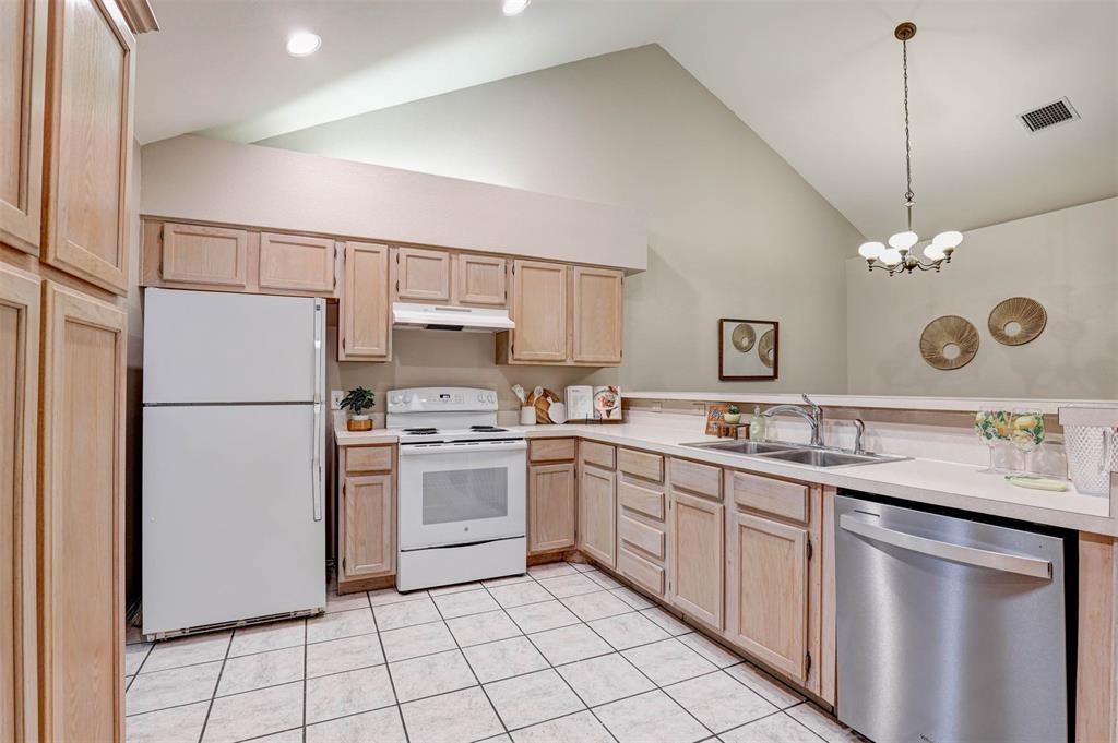 Villas On The Bluff Condo - Residential